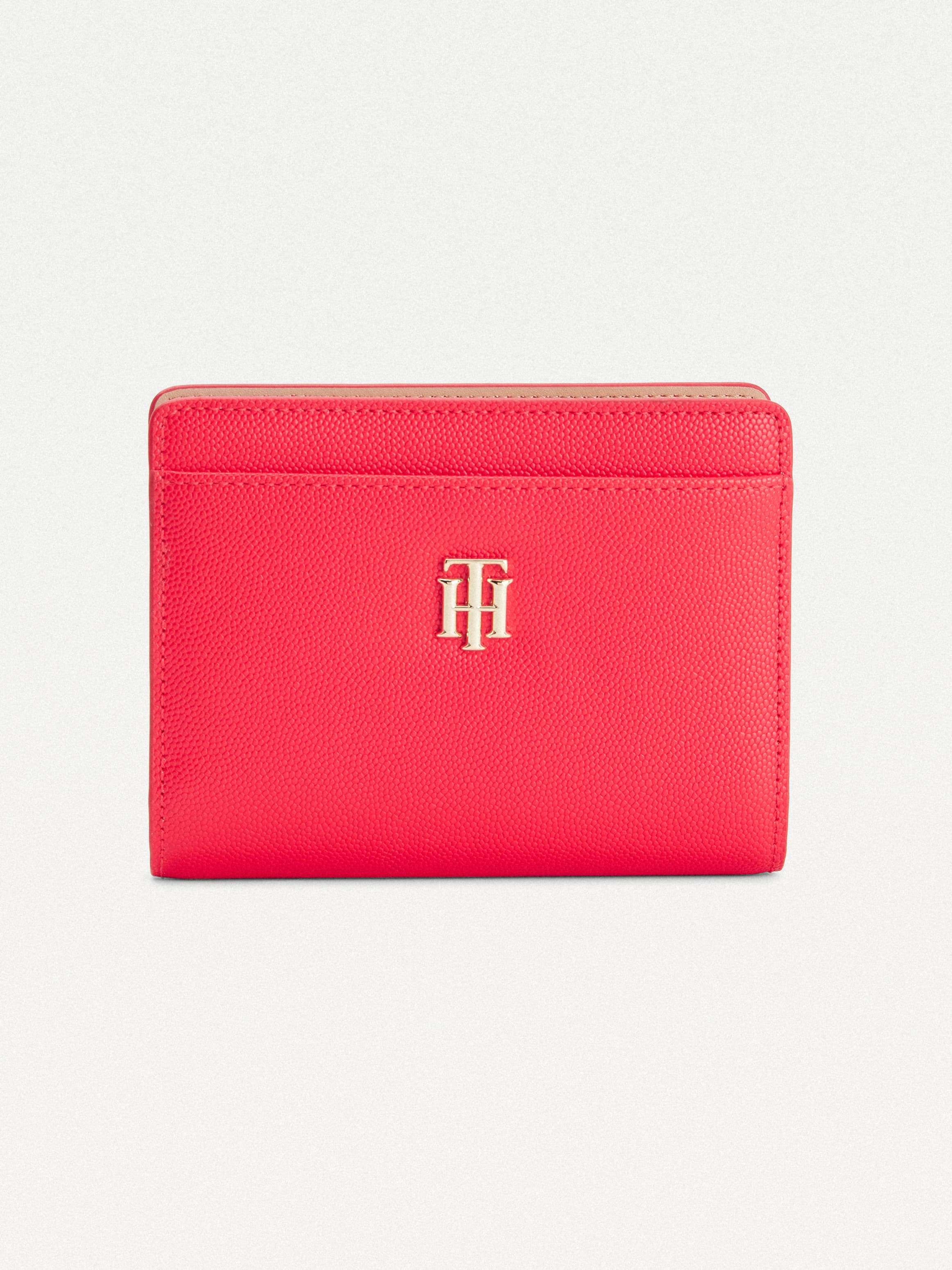 Medium Textured Wallet
