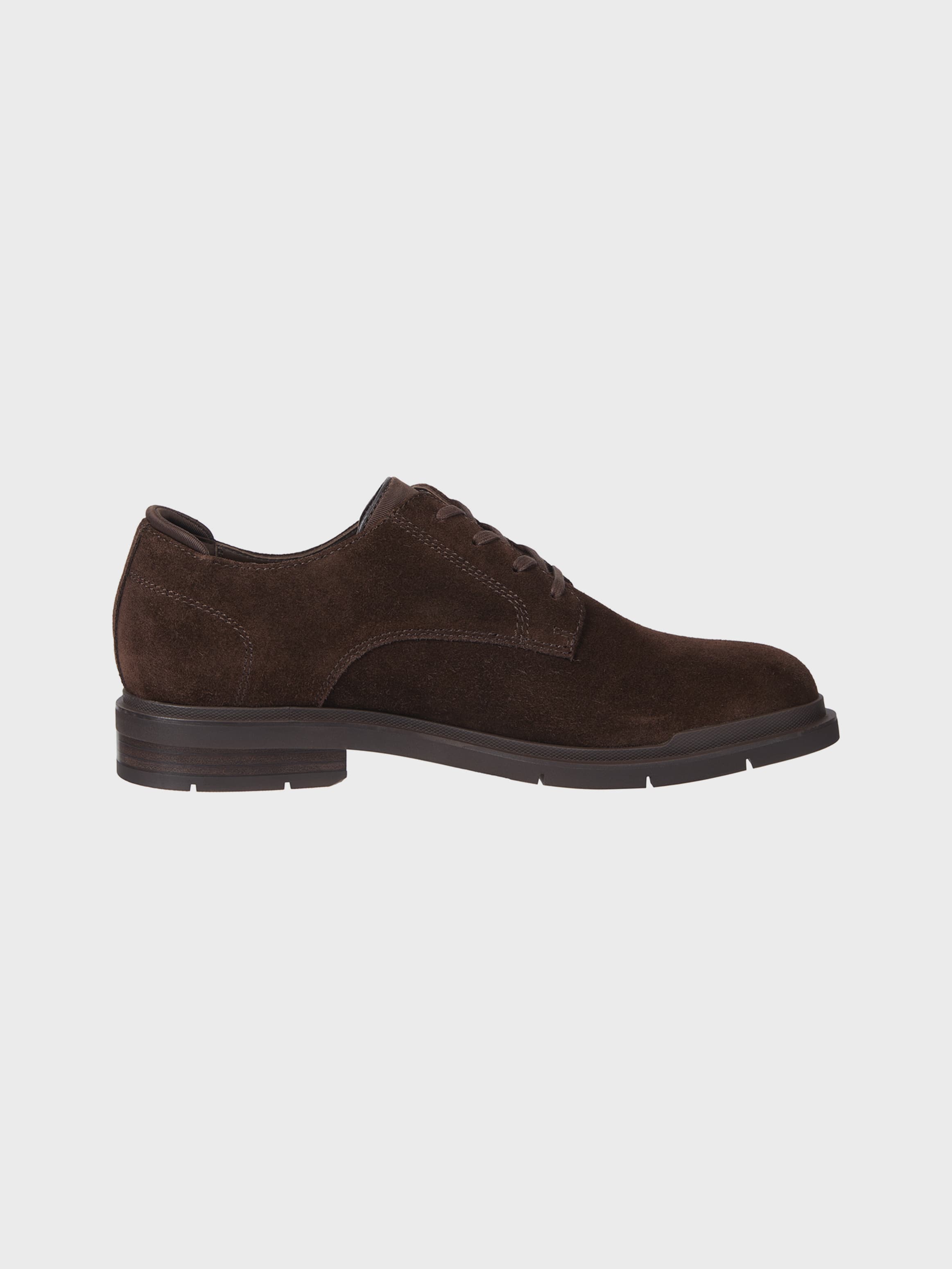 Flexible Suede Derby Shoes