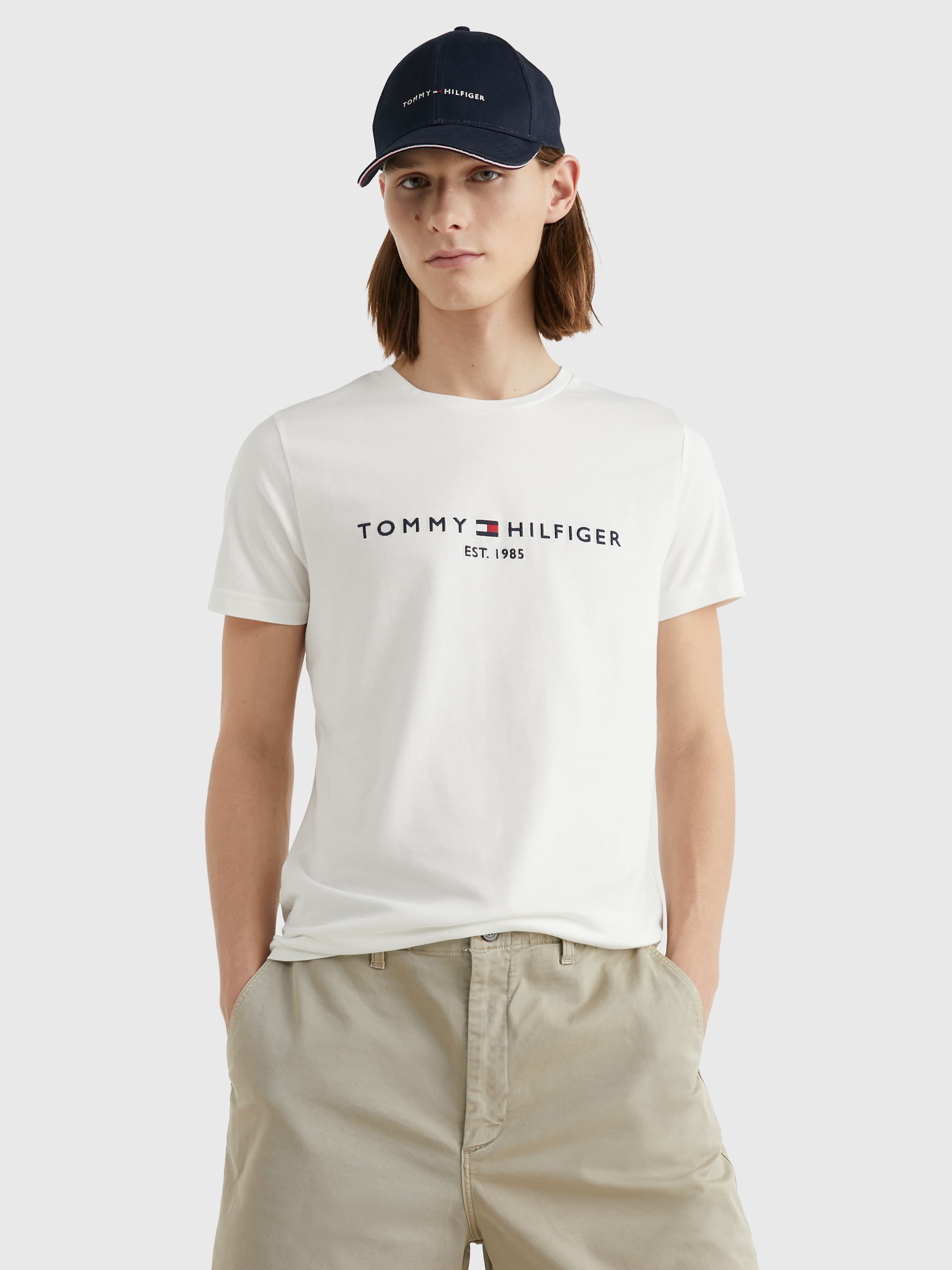 Embroidered Logo Short Sleeves T-Shirt